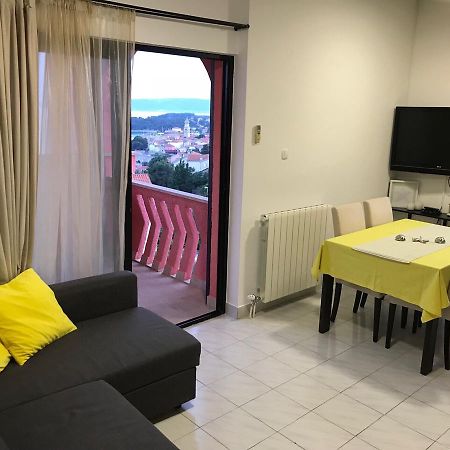 Apartmani Zuzic Krk Town Exterior photo