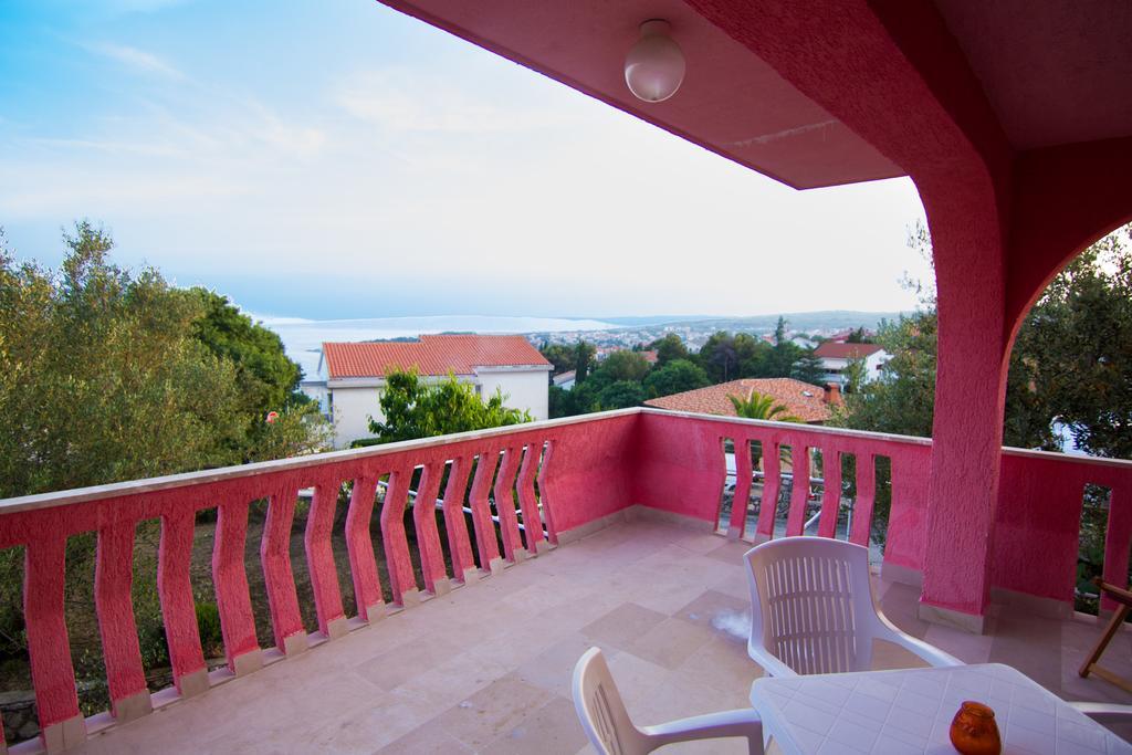 Apartmani Zuzic Krk Town Room photo